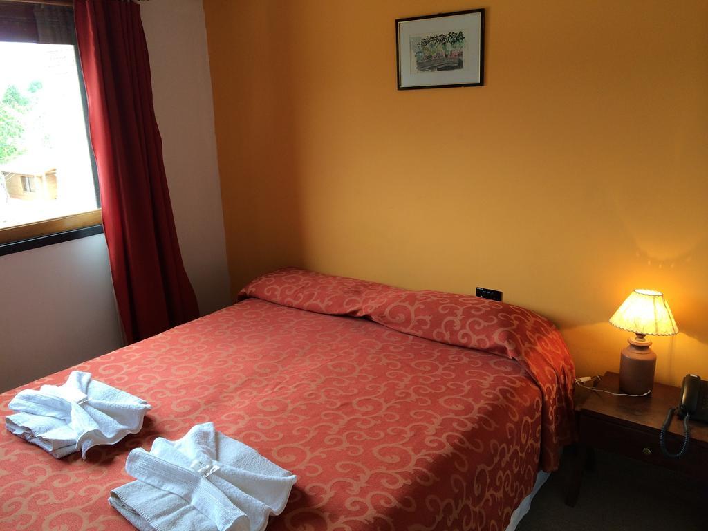 Kuntur Hotel Capilla del Monte Buitenkant foto