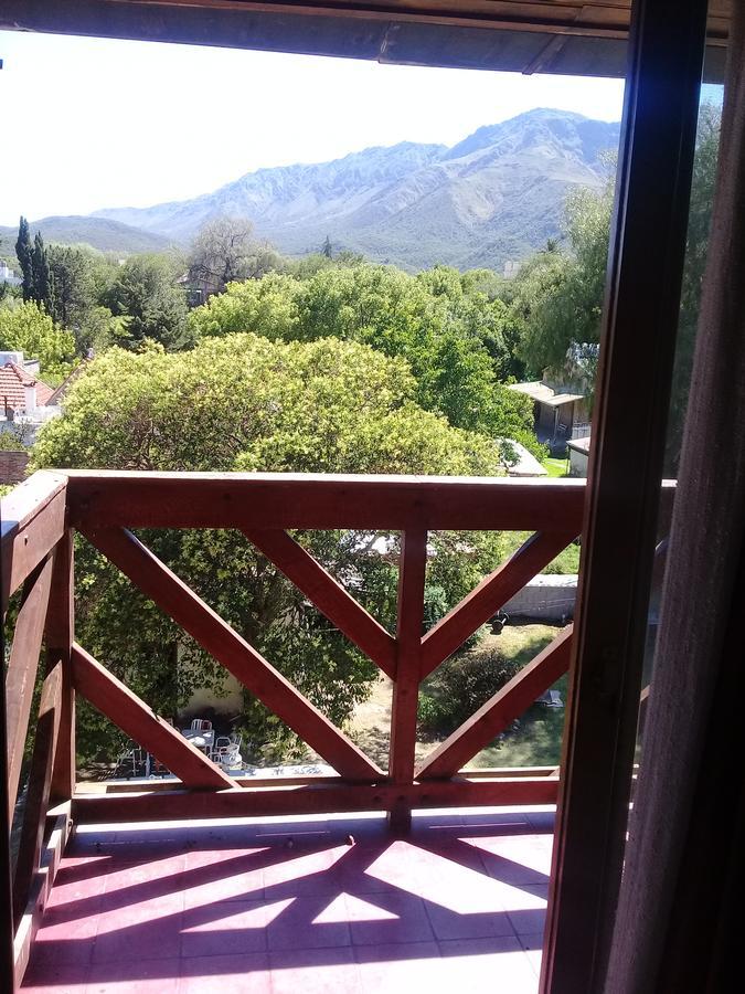 Kuntur Hotel Capilla del Monte Buitenkant foto