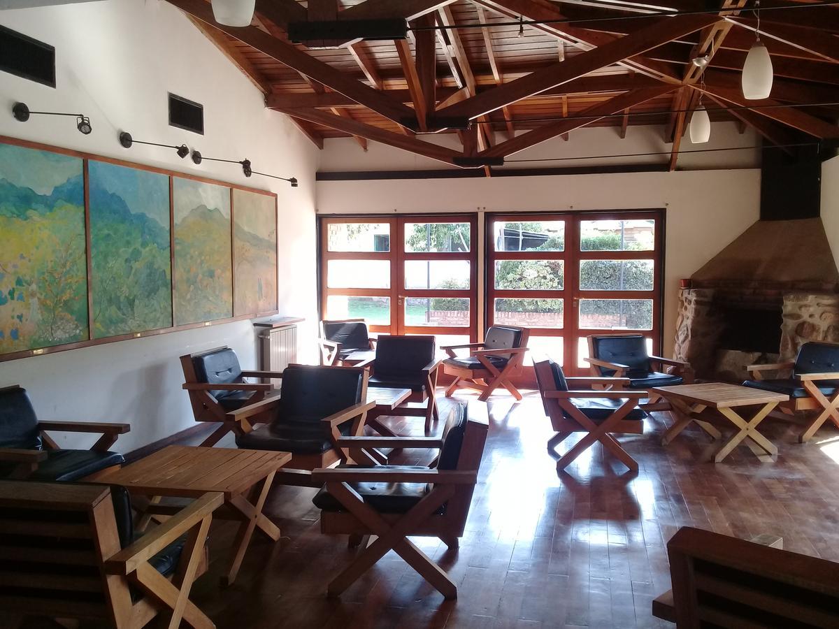 Kuntur Hotel Capilla del Monte Buitenkant foto